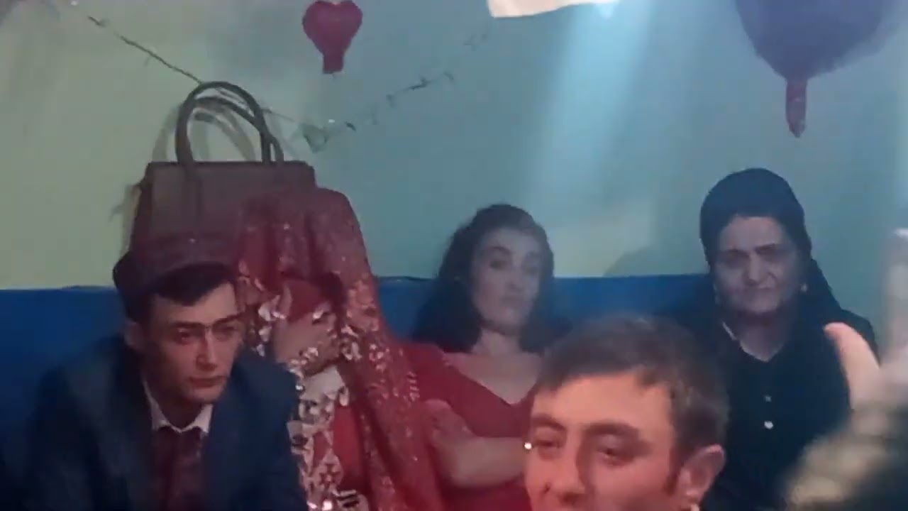 Туй Лангар.. Ничгар..Муло & Равшаноро.. Баф чазм.. Мираëз.. Памирский свадьба.. Лангар....