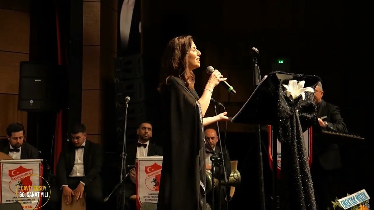 Pelin Cayvarlı - Özler De Ararsan Bulamazsın Beni Artık (Cavit Ersoy 60. Sanat Yılı Gecesi)