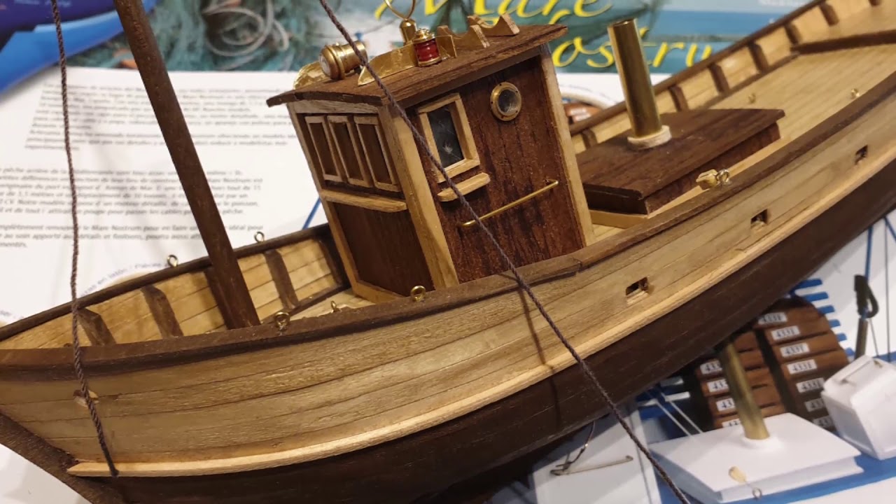 Mare Nostrum Trawler Artesania Latina model