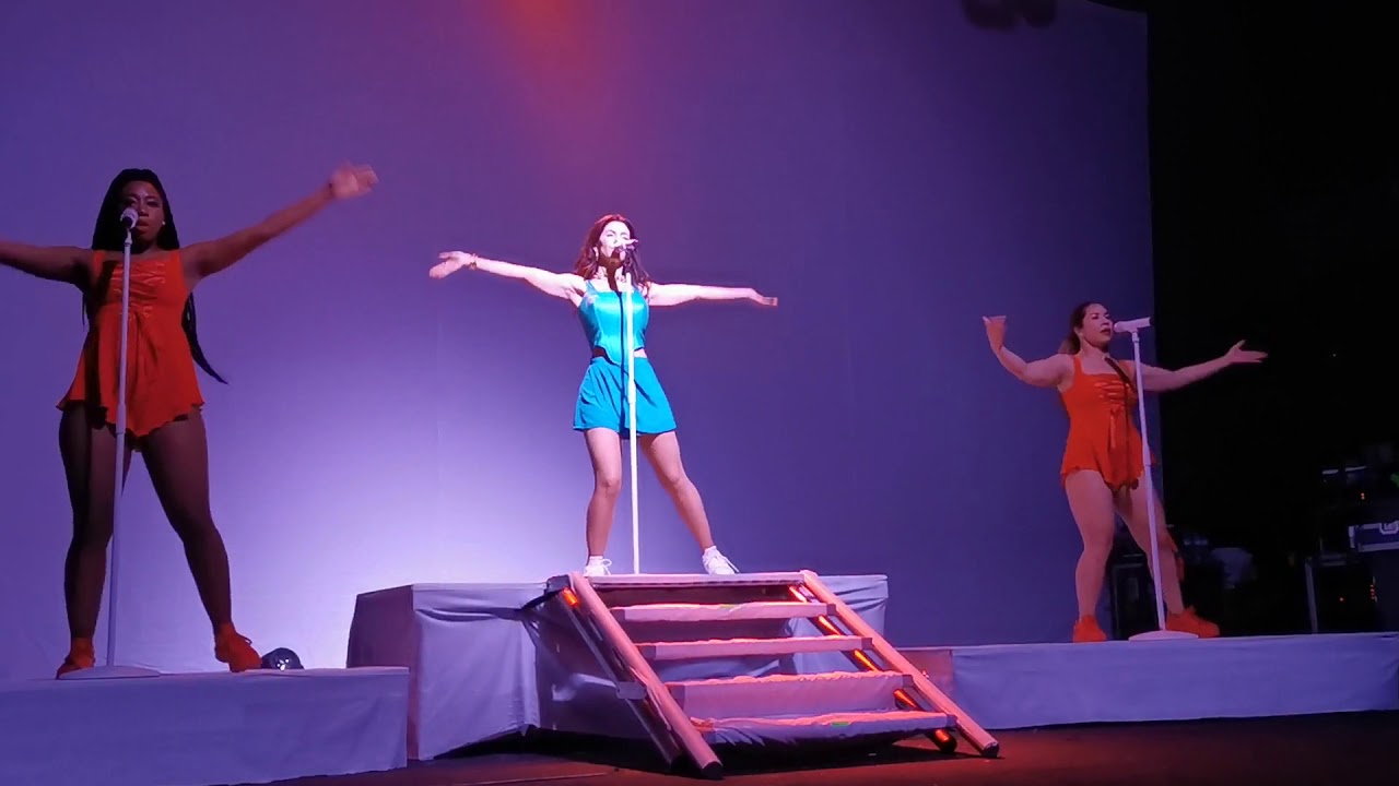 Marina - Έτσι είναι η ζωή (cover) & Karma (Athens 2019)