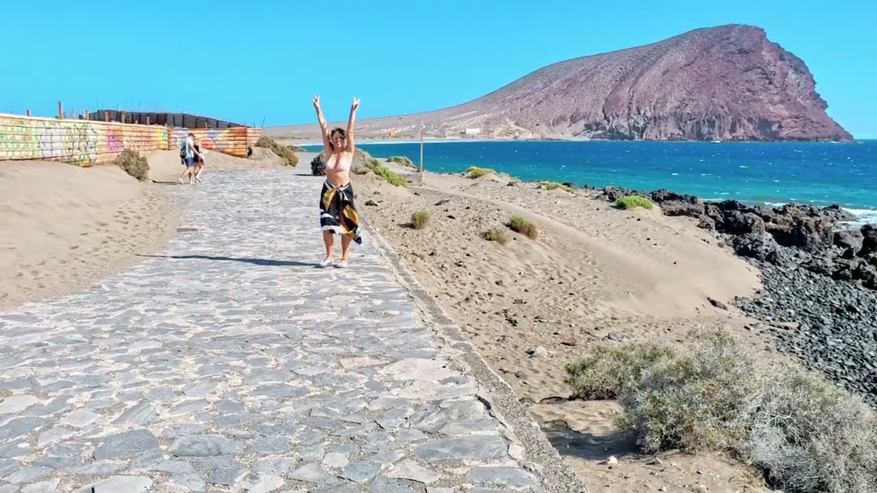 TENERIFE, Chiringuito El Pirata ,playa della tejita.
