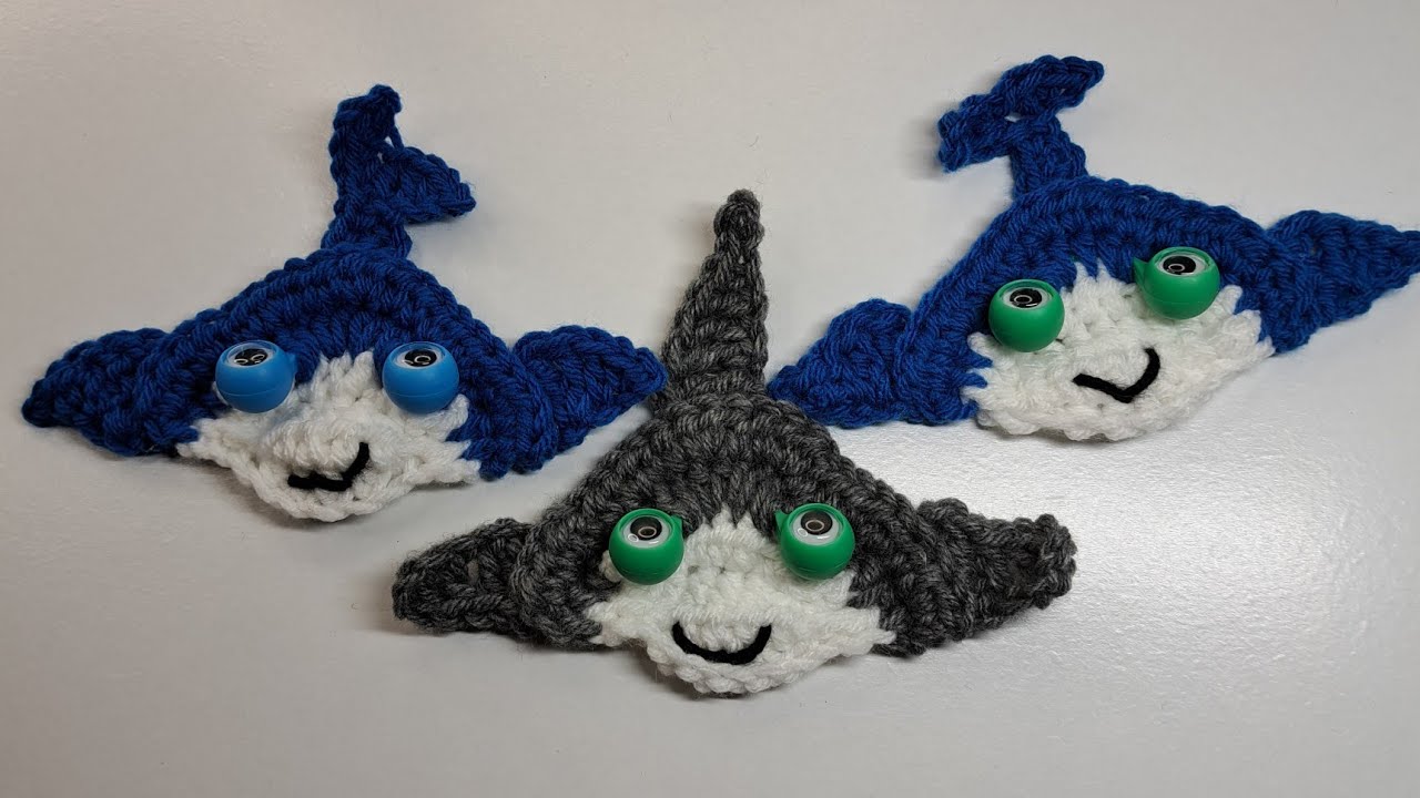 How to Crochet a Googly Eyed Shark and  Whale #crochet #crocheting