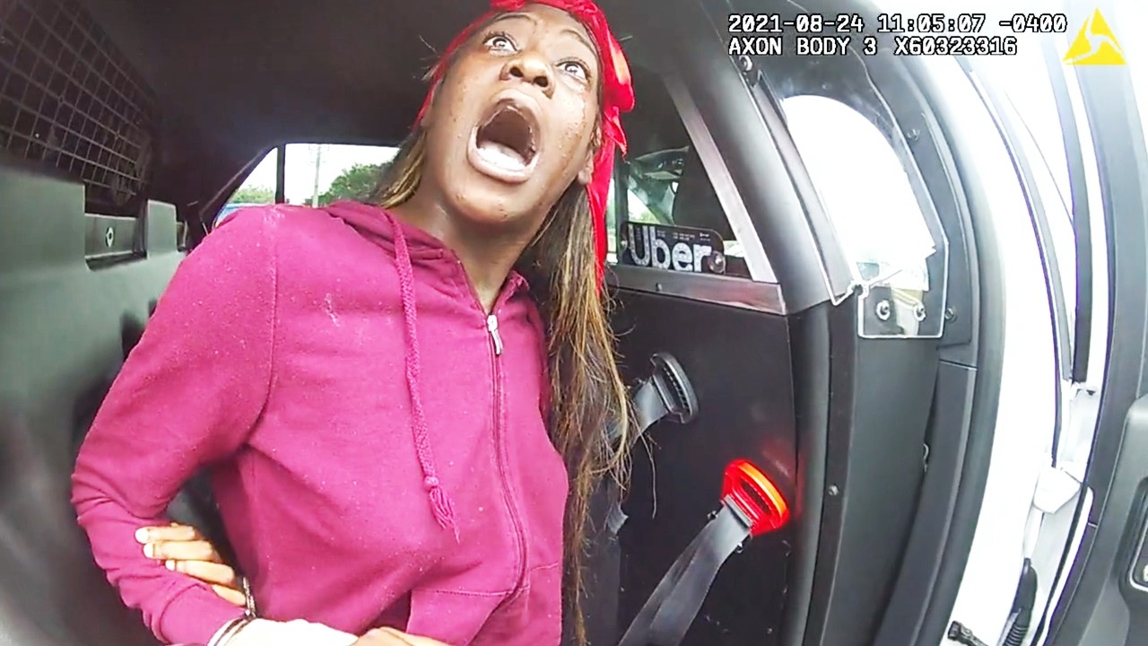 Woman Thinks She's Entitled to Drive Without a License, Gets Reality Check