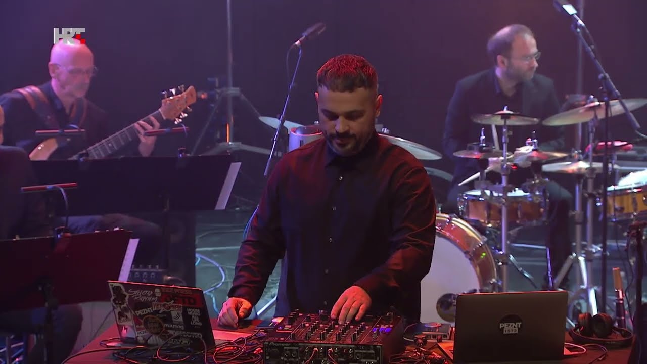 PEZNT & HRT Jazz Orchestra - Be Somebody (Live at MSU)