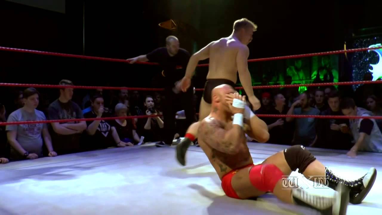 Champions of Champions vs. Jurn Simmons & Tyler Bate (wXw 04.10.2015)