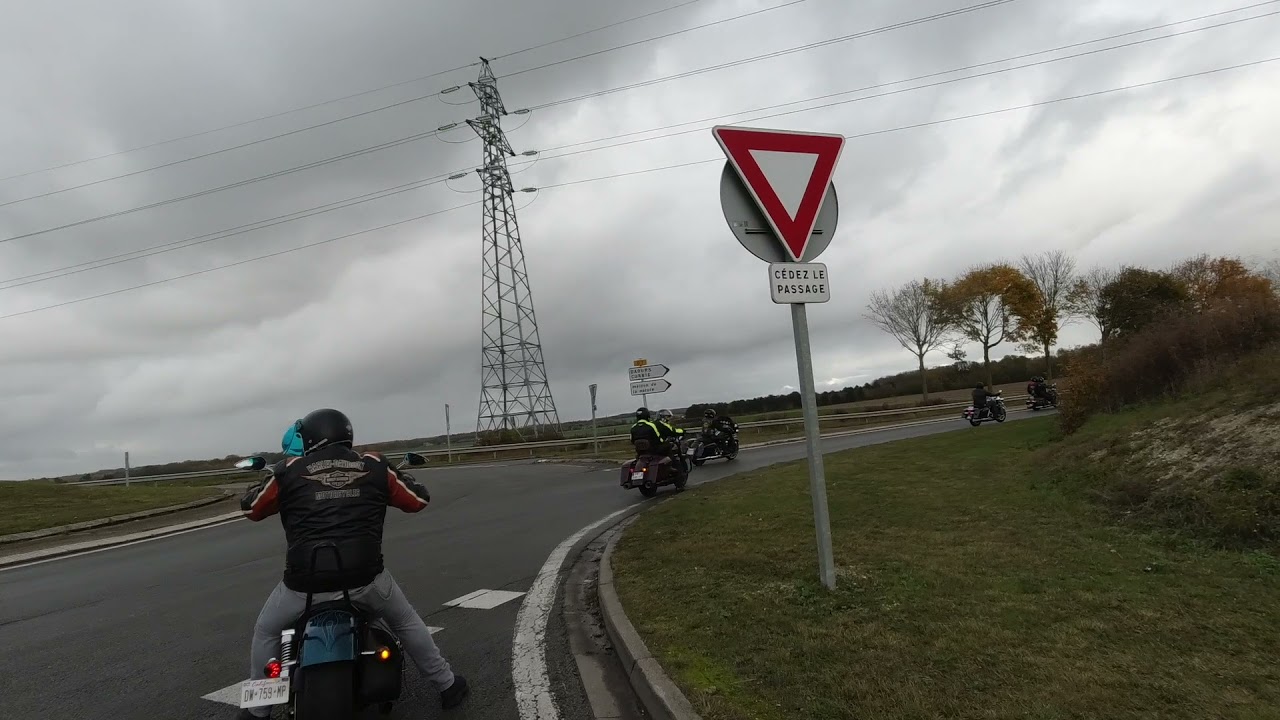 Road Trip en Harley Davidson & le Chapter Samarobriva 13-11-2021