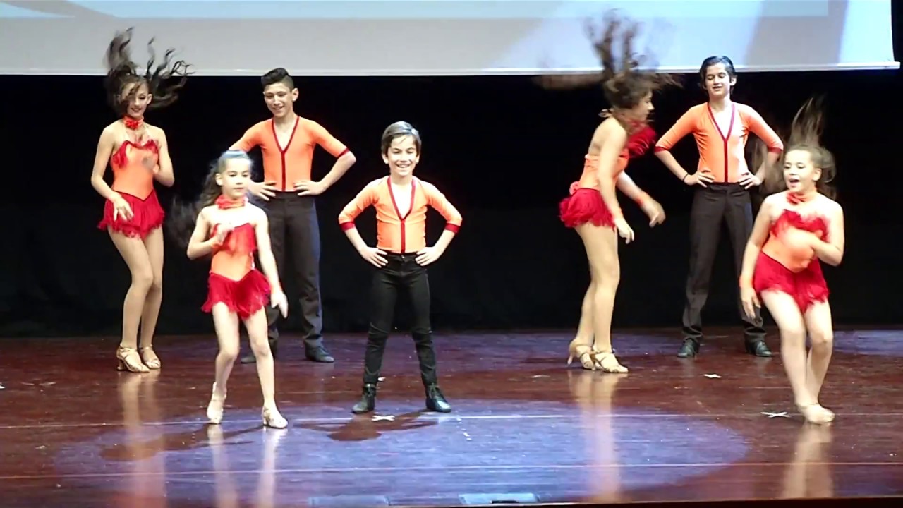 Aytunc Benturk D.A 2016 Yıl sonu CEM & MELİSA KIDS SALSA GRUP