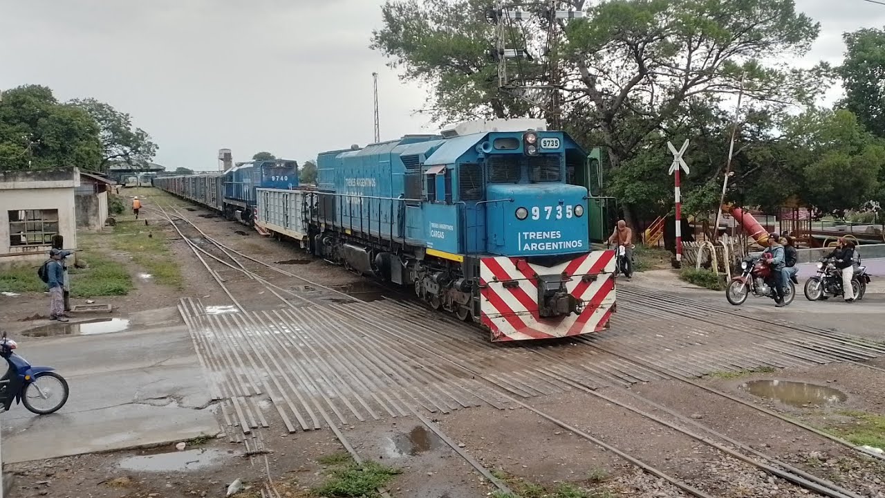 TREN N°5006 [A TUCUMÁN CC] TANDEM GT22CU #9735 + #9740 [TRENES ARG.CARGAS]