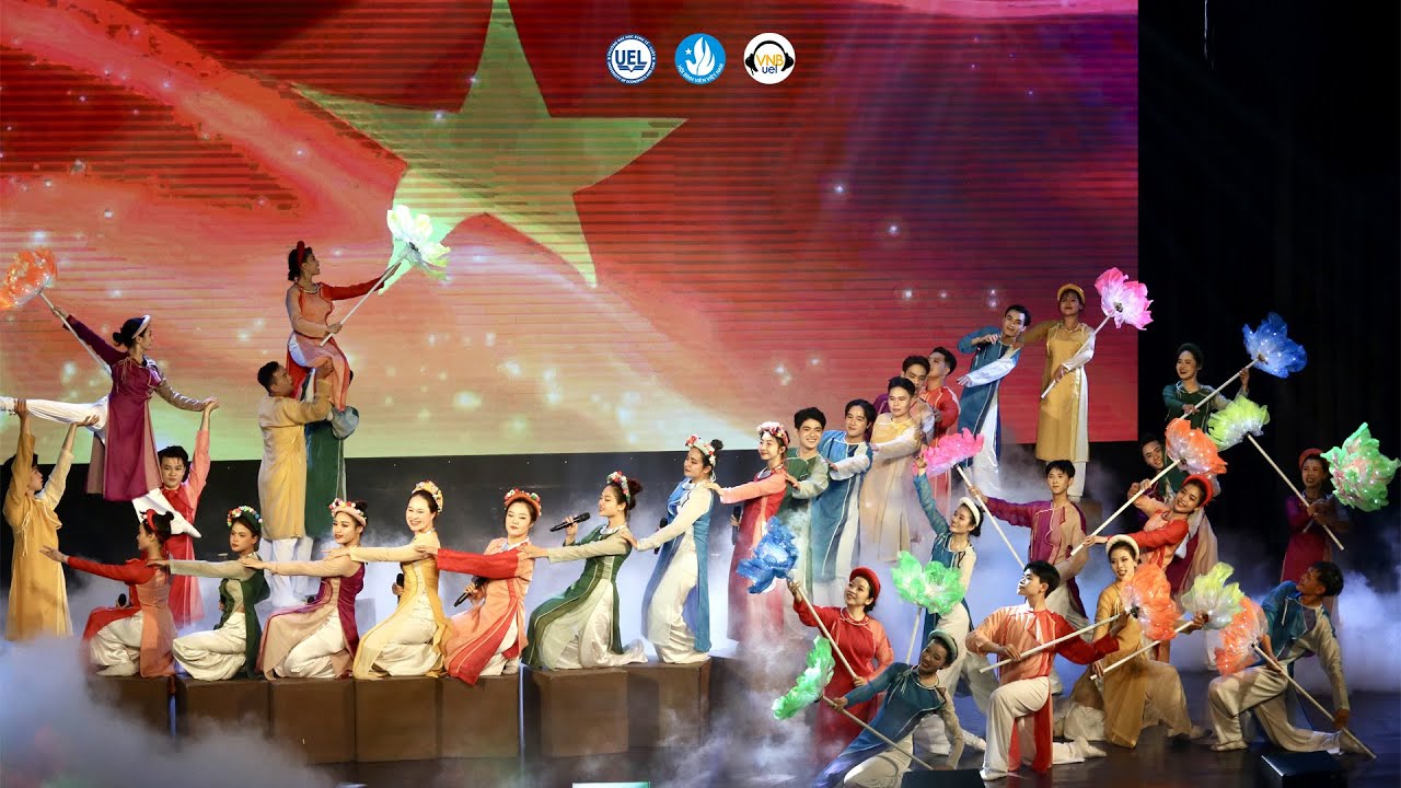 VƯƠN CAO KHÁT VỌNG NON SÔNG - CLB Văn Nghệ Xung Kích trường ĐH Kinh Tế - Luật Năm 2024