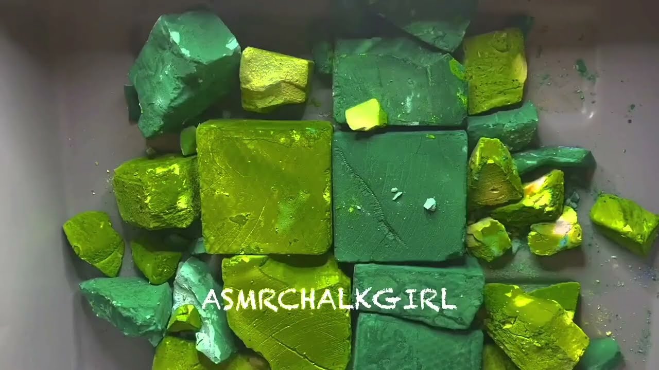 Colourful Dyed Gym chalk Crumbling #oddlysatisfying #gymchalkcrush #asmrsounds #stressrelief #asmr