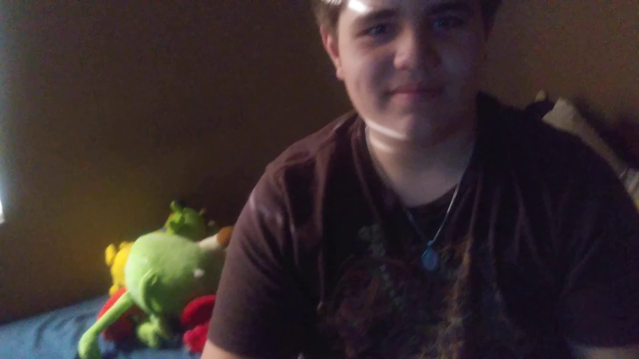 eggo thomas plays Nickelodeon Fit