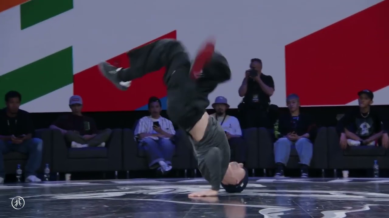 Zaax (Switzerlan) vs M17 (Germany) ★ Breaking BBoys Solo 1/16 ★ BRICS GAMES 2024