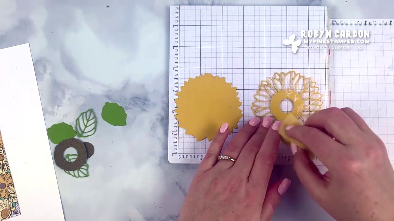 How to Make a FUN Sunflower Card w/ Stampin' Up! Celebrate Sunflowers - Episode 825