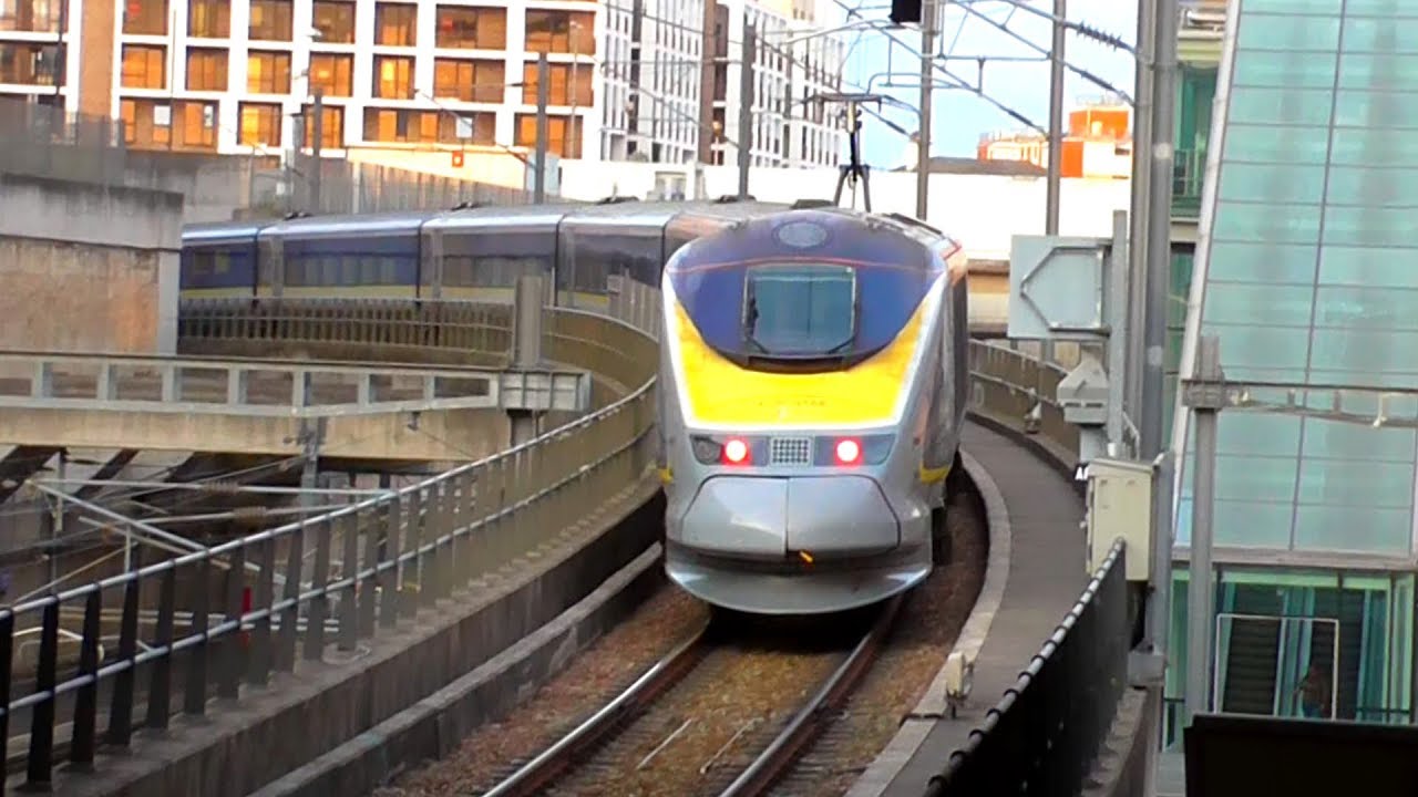 Trains at Stratford International - 12/07/19