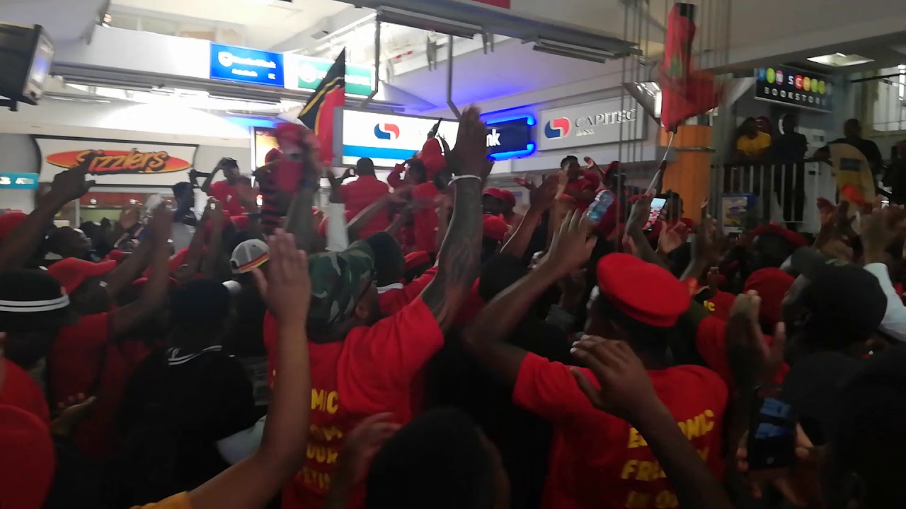 Wits University students sing