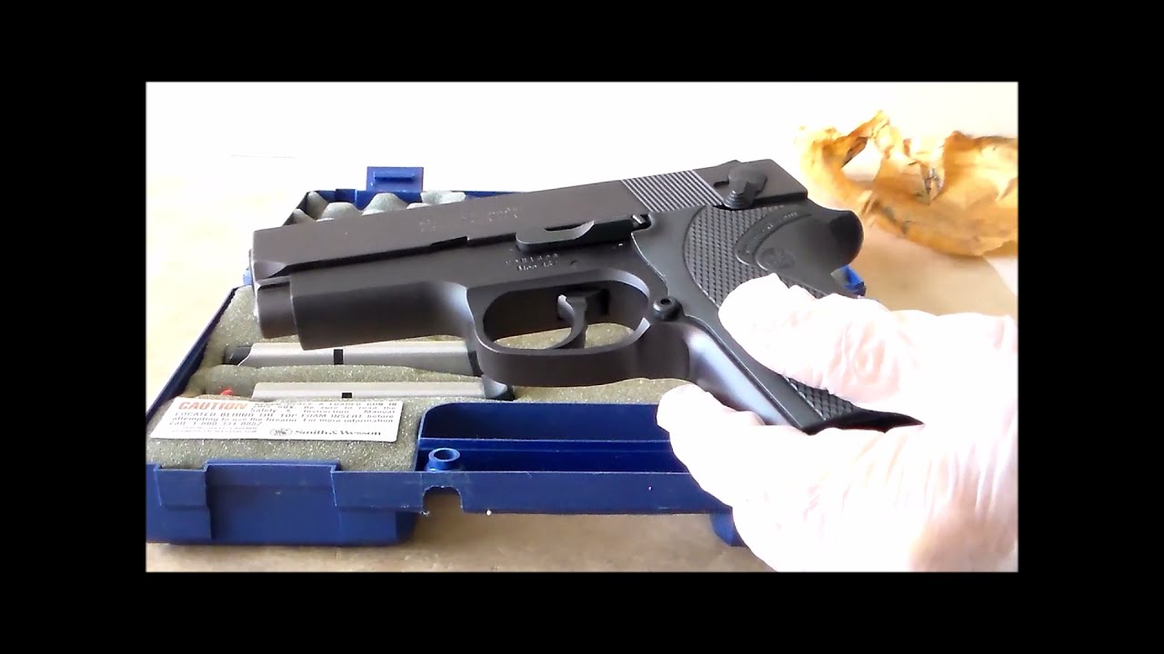 Smith & Wesson 457 pistol