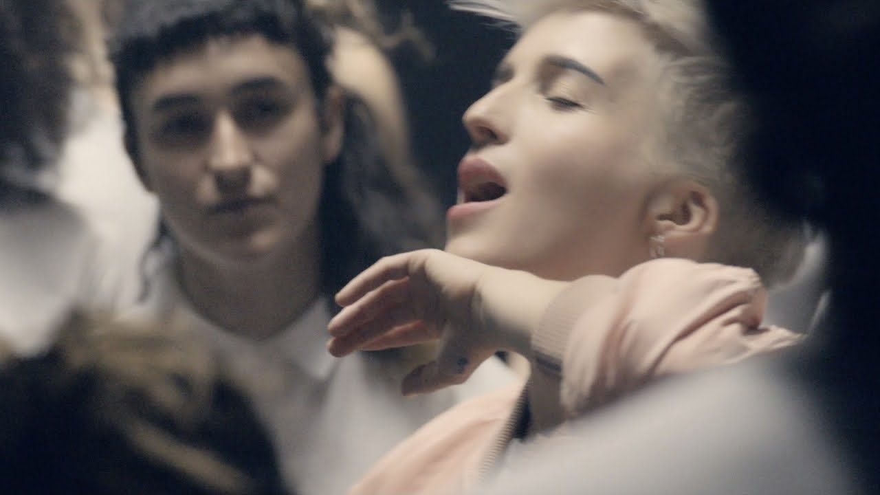 Jeanne Added - Mutate (Clip Officiel)