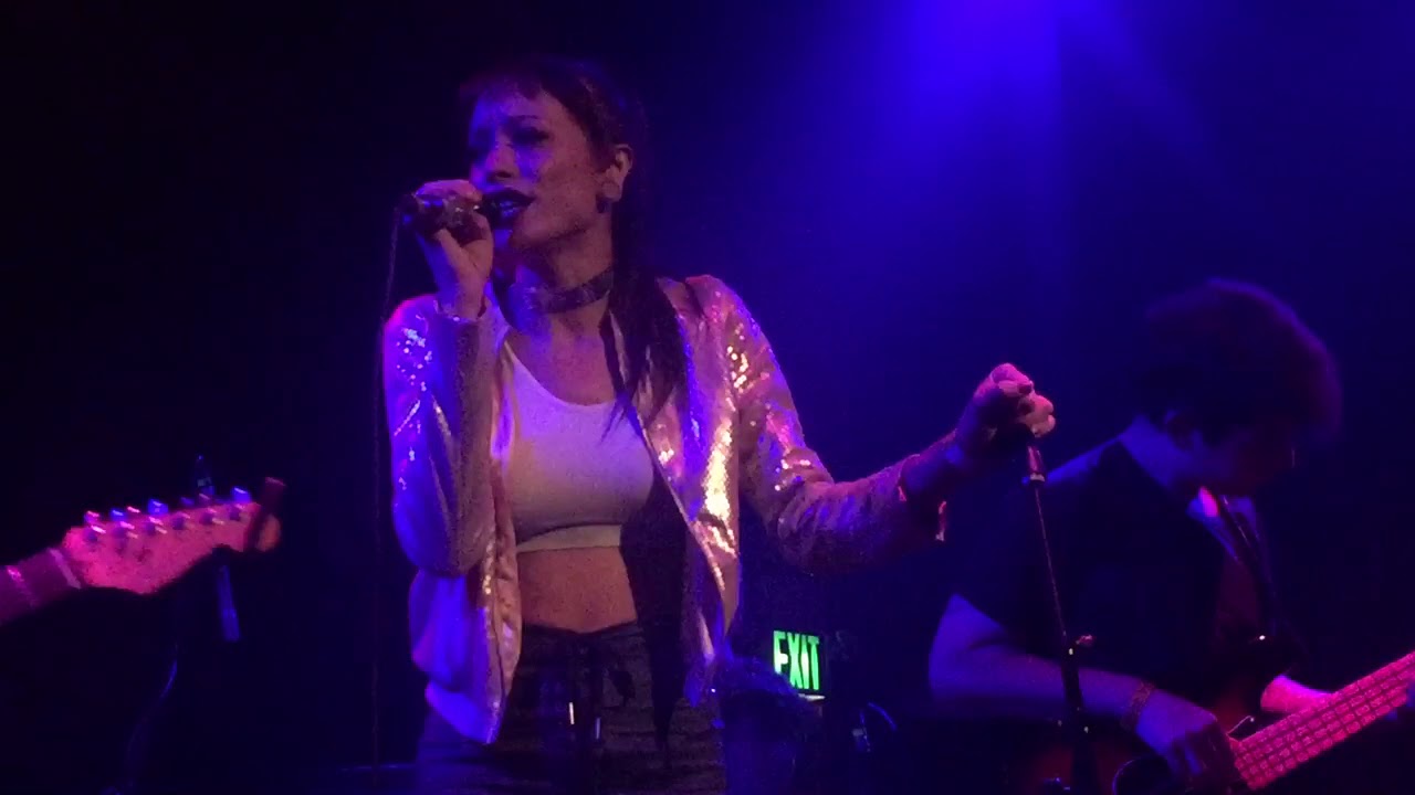 Cannons live 