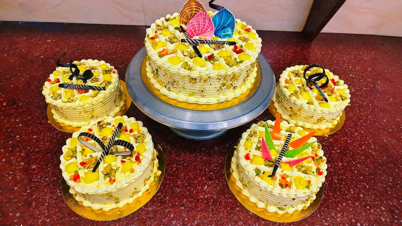 abhishek_shaiva_7 is live! cakes design 💖