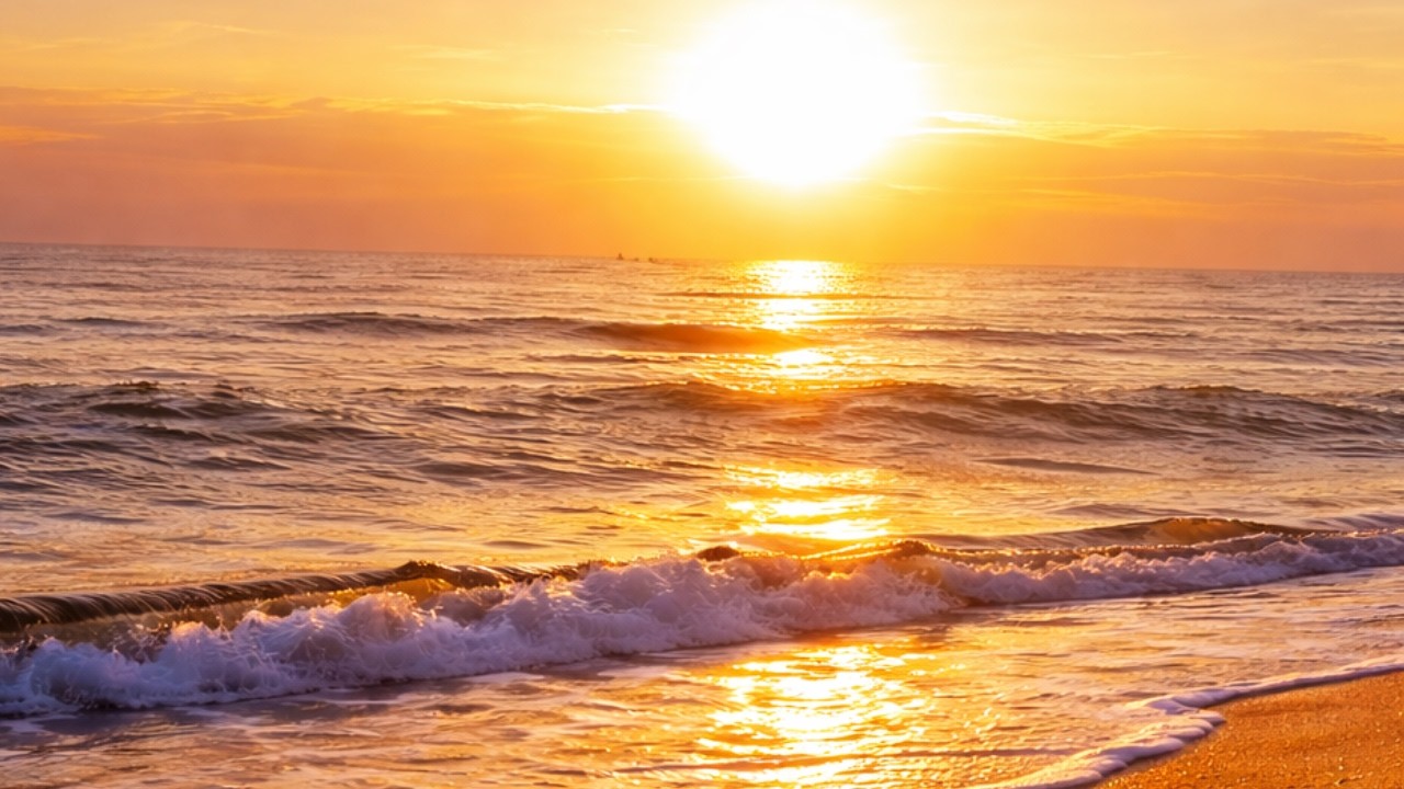 Ocean Waves at Sunrise 🌅 1 Hour Natural Sea Sounds for Deep Sleep