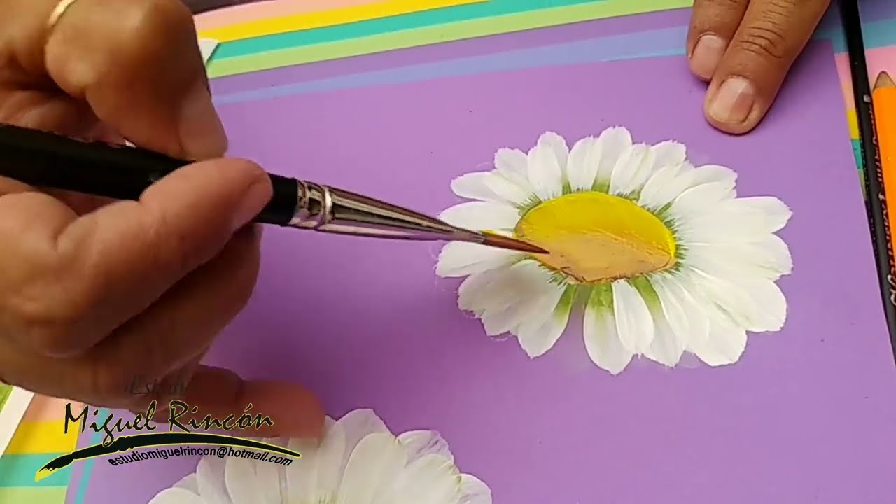 Margaritas (Daisies) en pinceladas con Miguel Rincón en Pintura decorativa one stroke #art #tips
