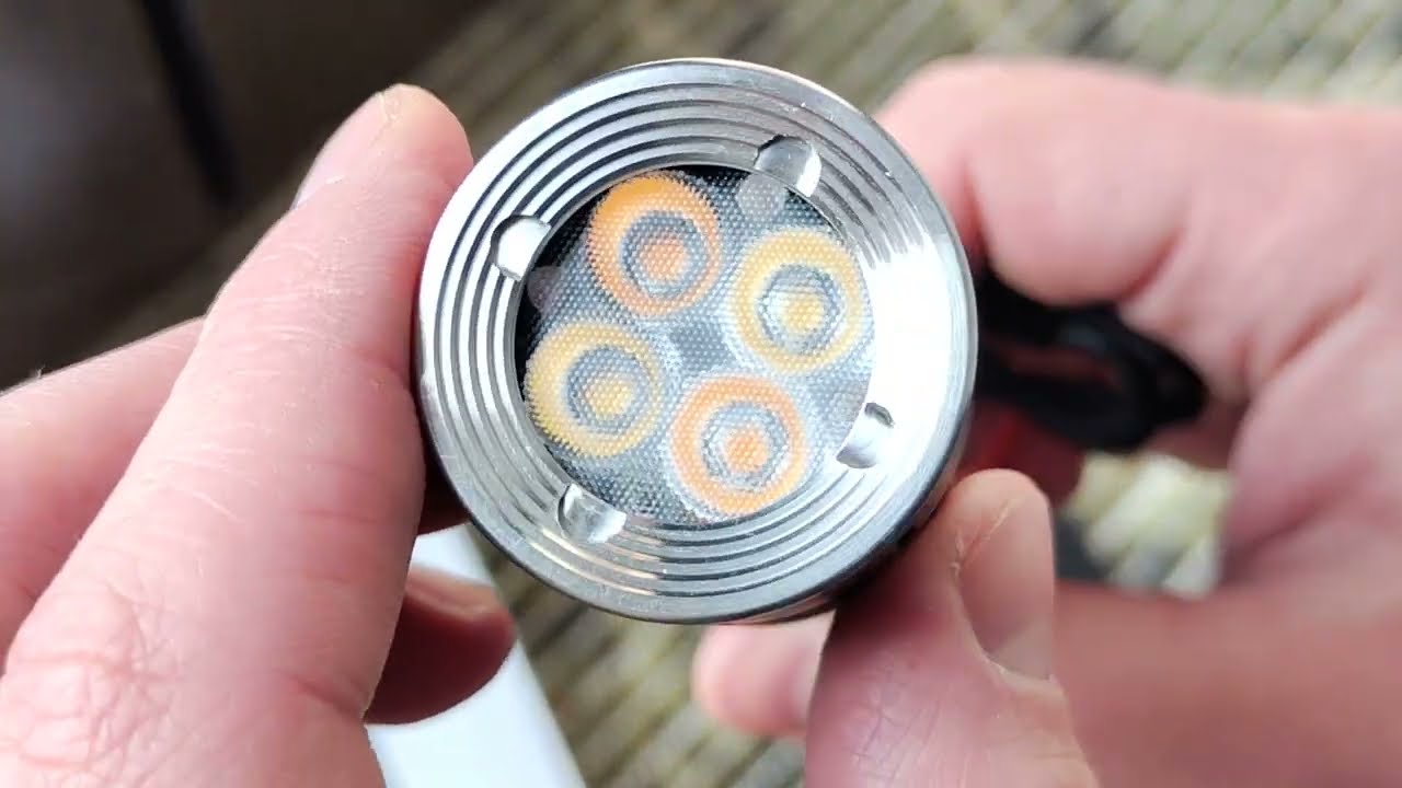 Review flashlight Convoy S21F &ndash; high CRI with Nichia 519A and from 2700K till 5700K