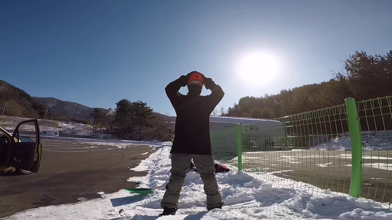 Street snowboarding