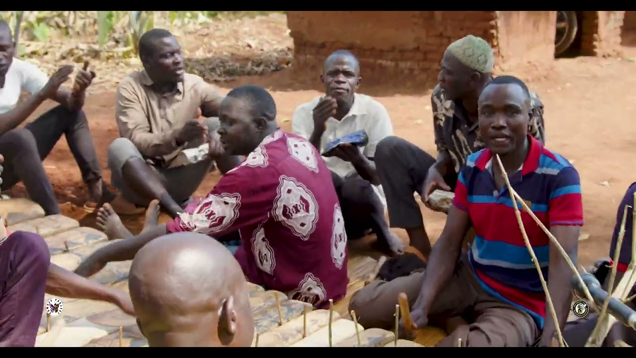 Pamoja Project: Embaire Xylophone in Mayuge