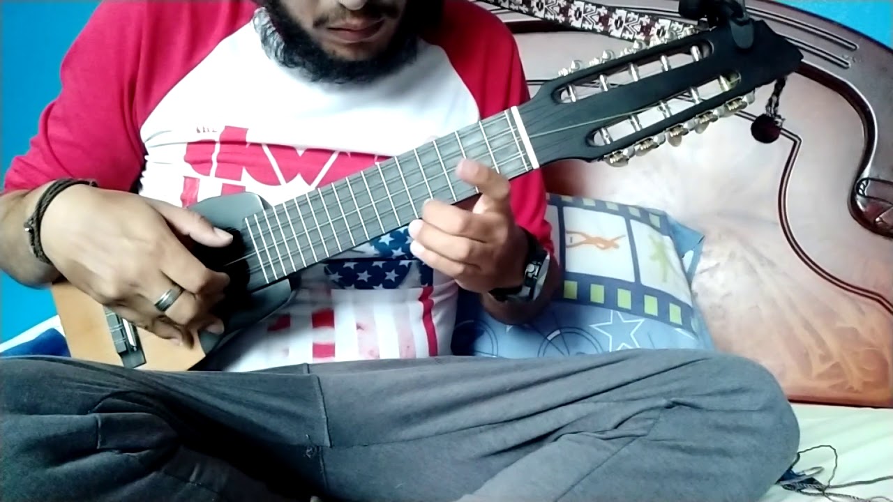 El Travoltoso  cover charango