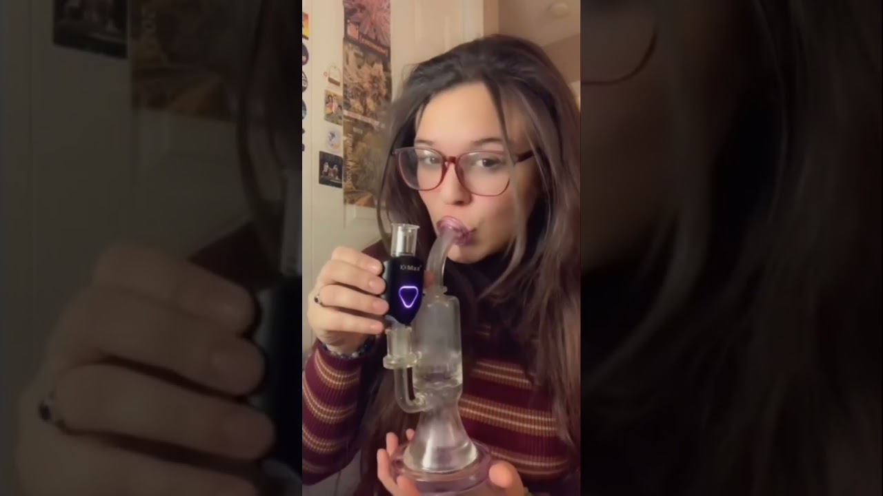 XMax RIGGO Precise Temperature Control #xmax #xmaxvaporizer #xmaxriggo #dabrig #enail #pipevaporizer