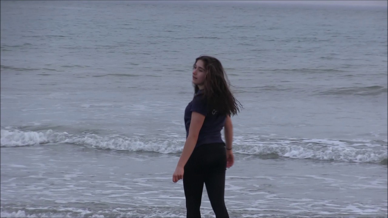 Erifilly - Chillout gymnastics - seaside meditative, mesmerising, free your spirit