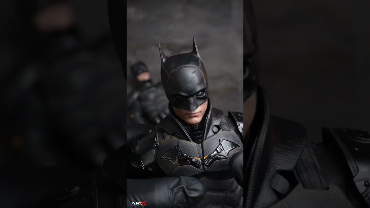 The batman 1/6 accurate art15 collar, high quality, strong and flexibility.
