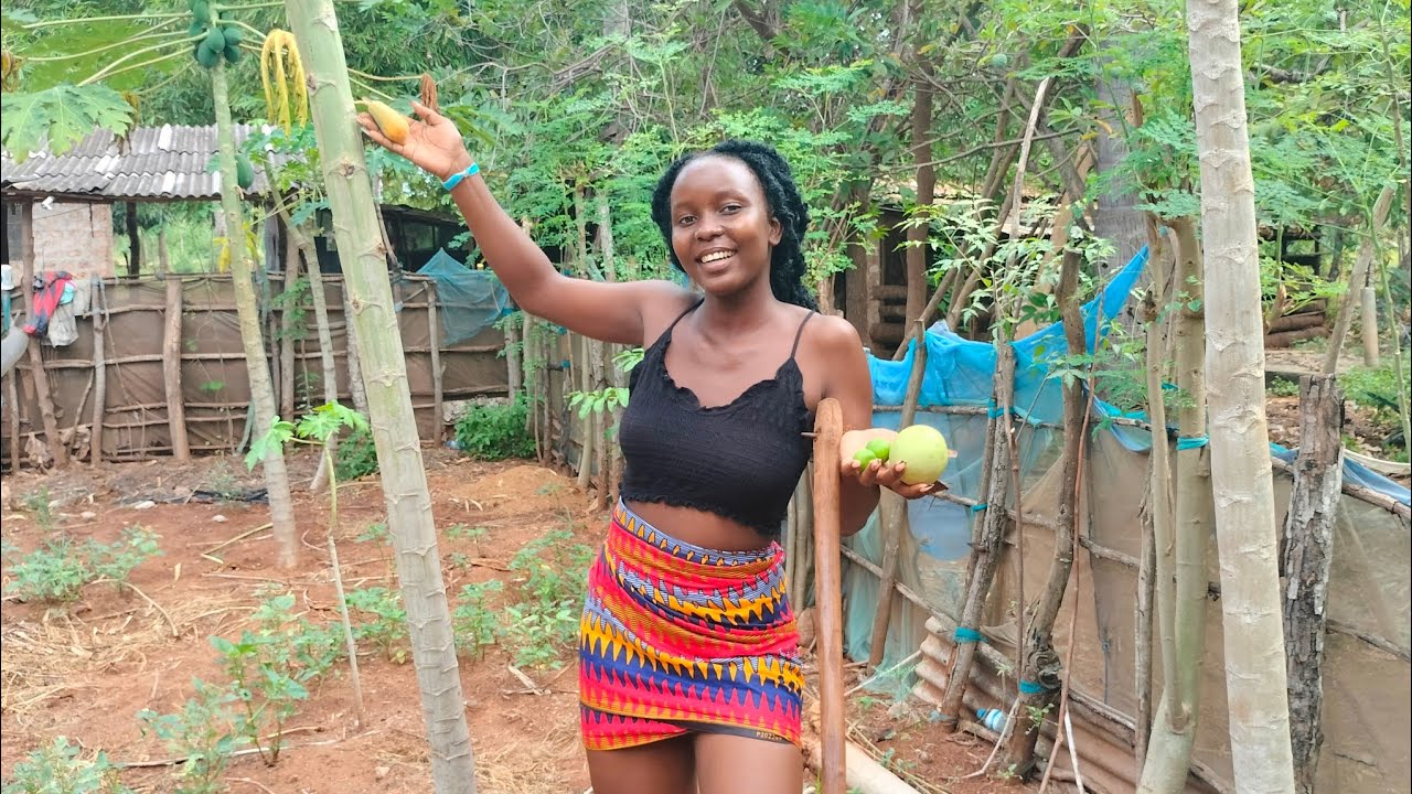 TYPICALLY VILLAGE LIFE// FARM TOUR IN KENYA COAST