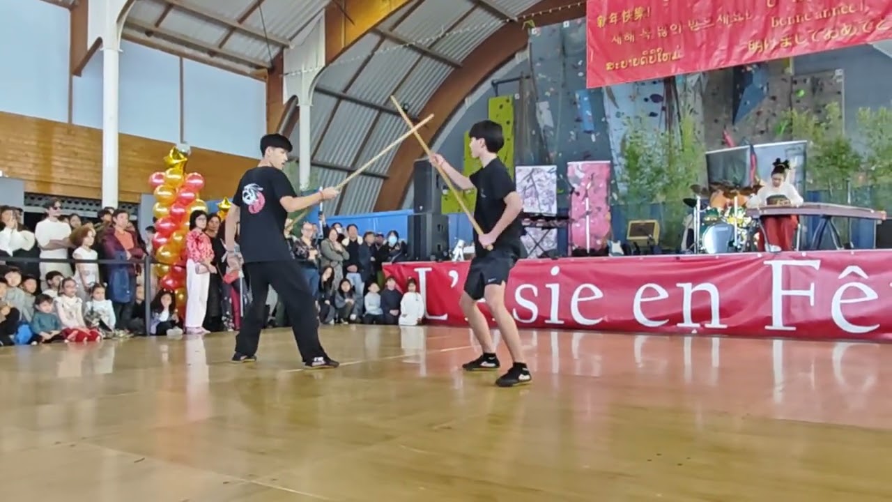 Démonstration kung fu et de Guzheng