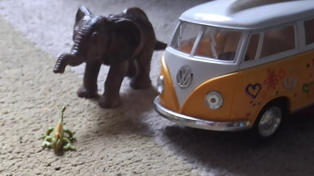 Dumbo remake toy movie (first half pt 1)