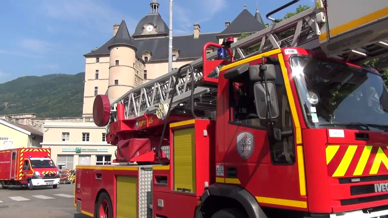 Défilé Congrès des Sapeurs Pompiers de l'Isère 2017 à Vizille