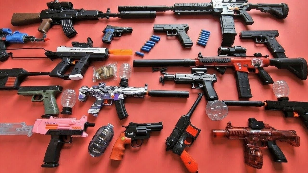 amazing gun toys,soft bullet gun,watergel,watergun,nerfgun,,ak47 gel blaster,revolver,baretta 007