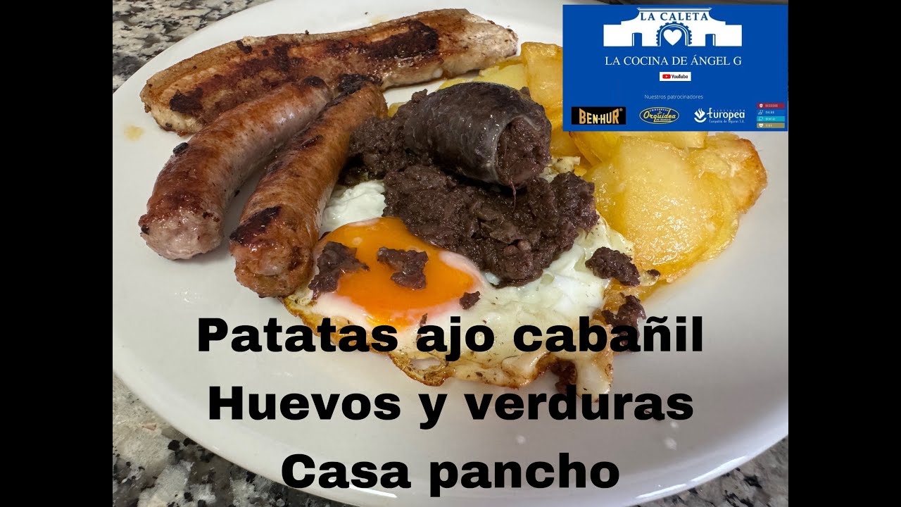 Patatas ajo cabañil con verduras y huevos