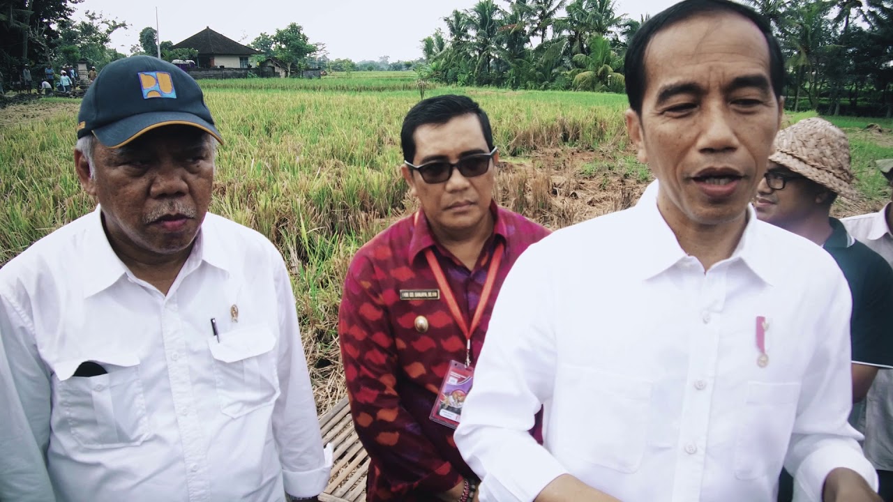 Menteri PUPR dan Presiden Jokowi datangi petani