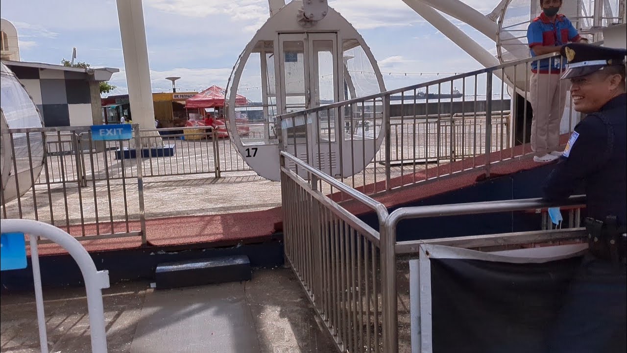Ferris Wheel Ride at Manila Harbor near Mall of Asia
