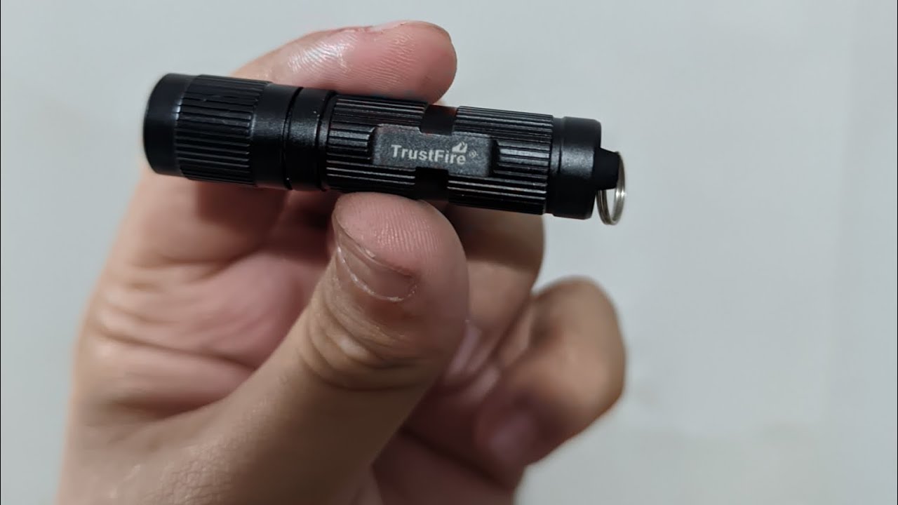 Lanterna 🔦 Trustfire mini3 350 Lúmens...a Melhor lanterna abaixo de 200 reais ( Review)