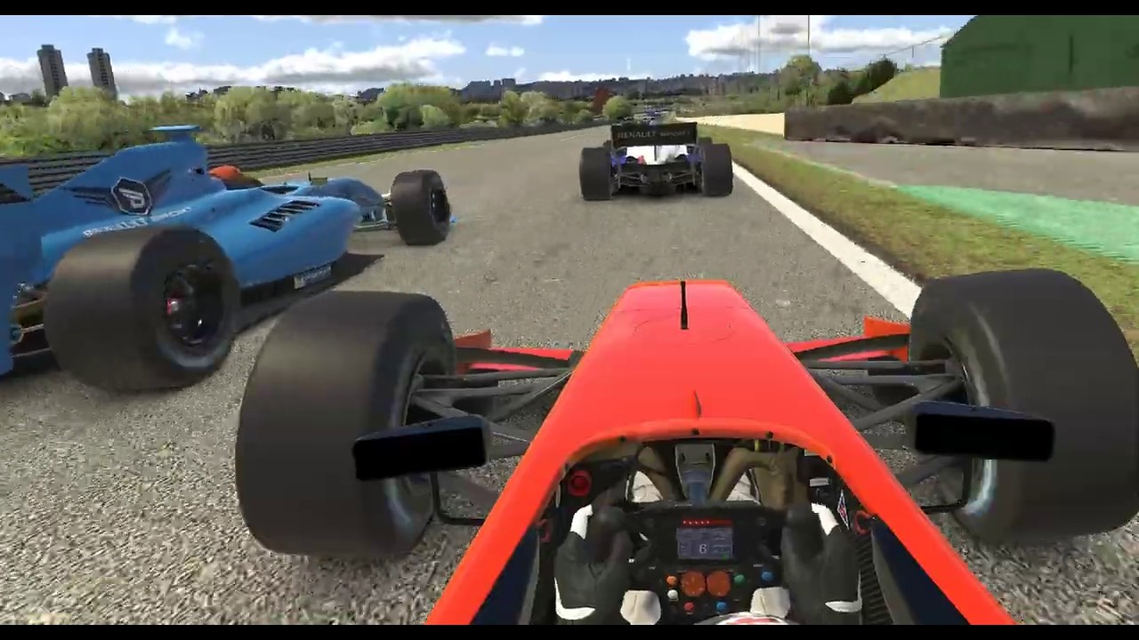 iRacing - FR3.5 @ Interlagos - Crazy Opening Laps