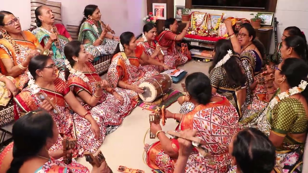 ભજન 🙏આટલી તે વાર કેમ લાગી મારી બેનડી (લખેલું છે) દક્ષાબેન