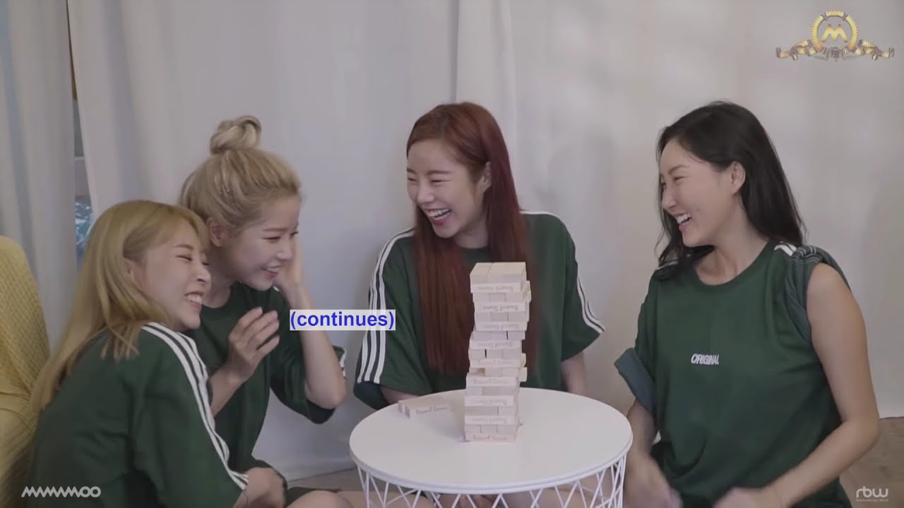 mamamoo but they're a family (but they also can't stop bickering)
