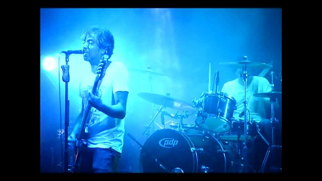 Cementerio Club   El Cuervo (La Noche 17/05/2012) Canción: 19/19