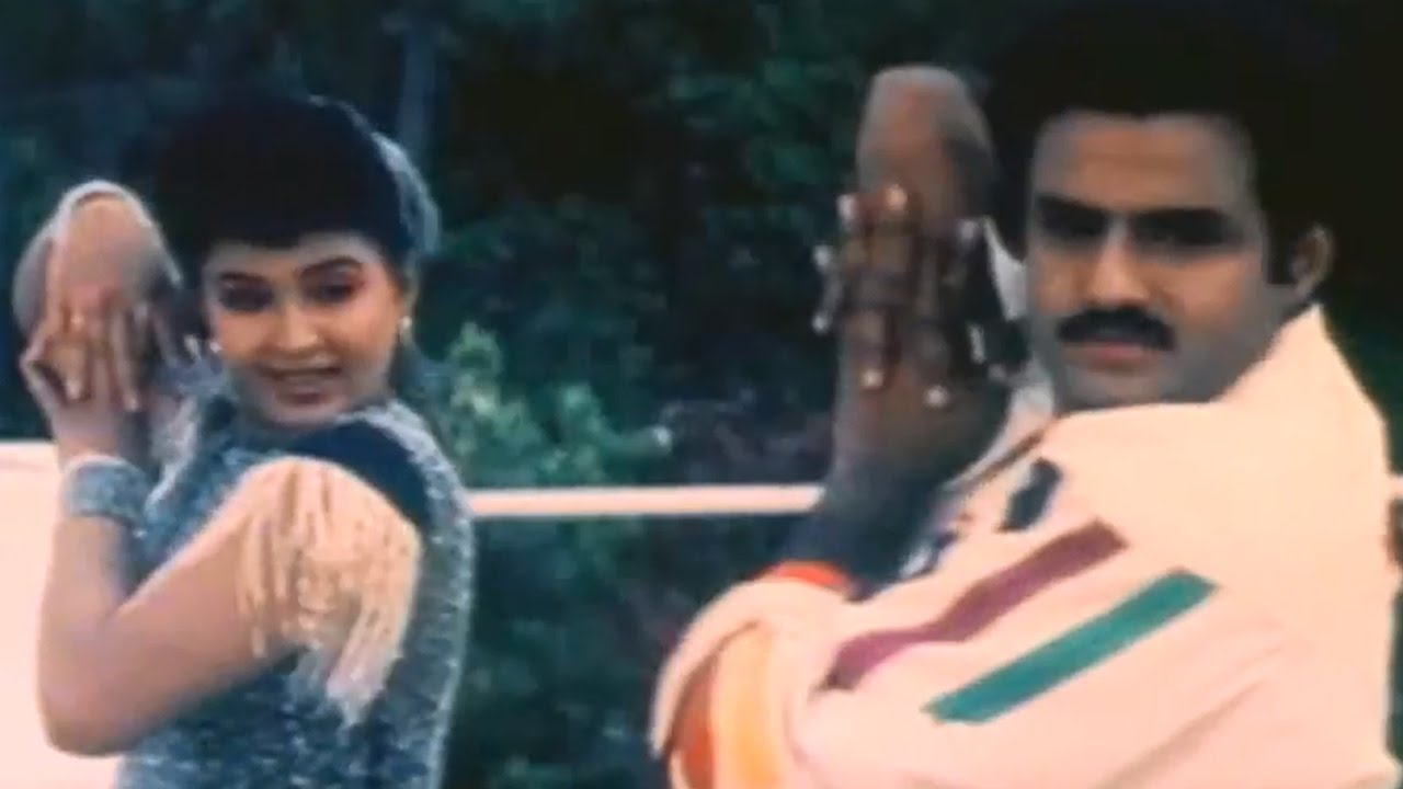 Rakthabhishekam Movie || Love Ante Video Song || Balakrishna, Radha, Sarada