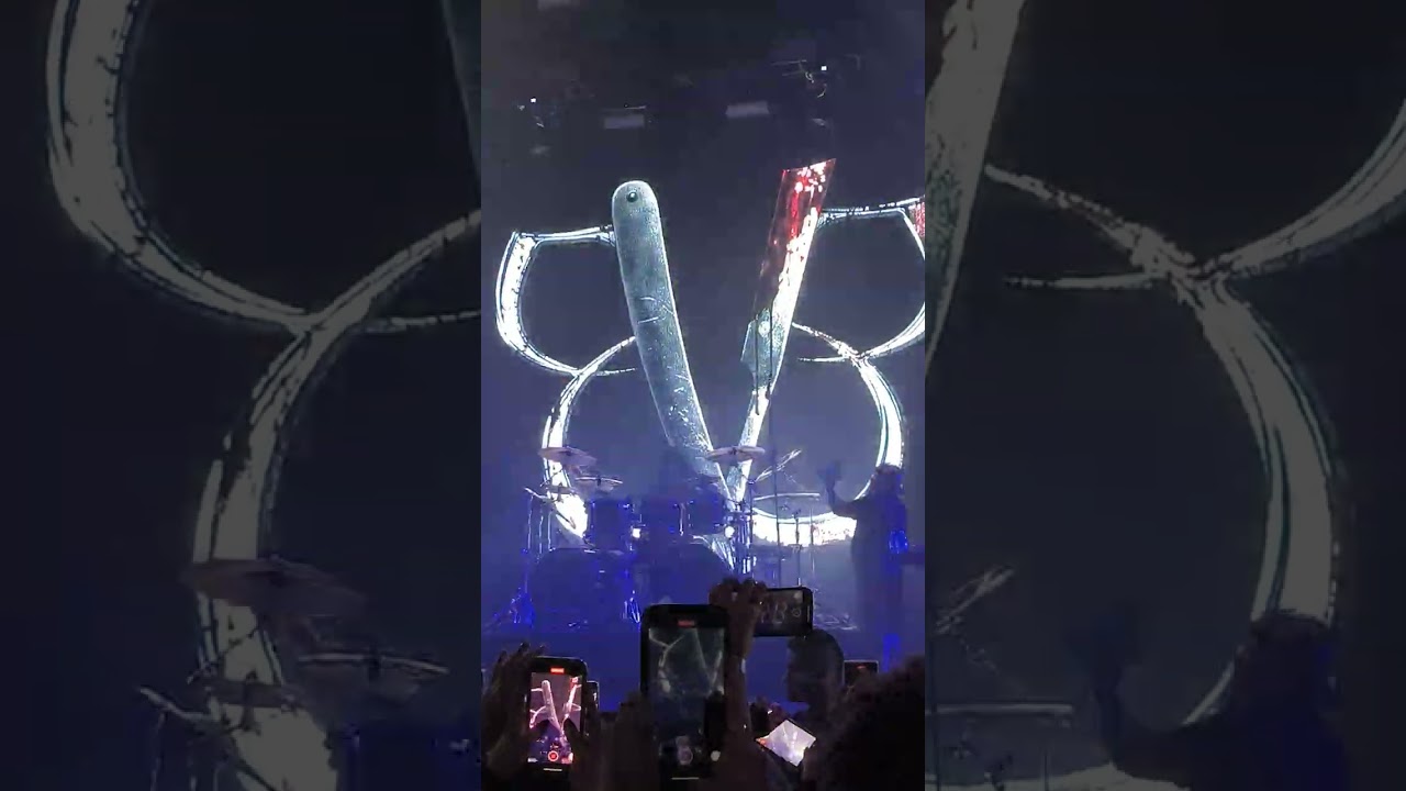Black Veil Brides • Christian 'CC' Coma Drum Solo • Terra SP • São Paulo 2024