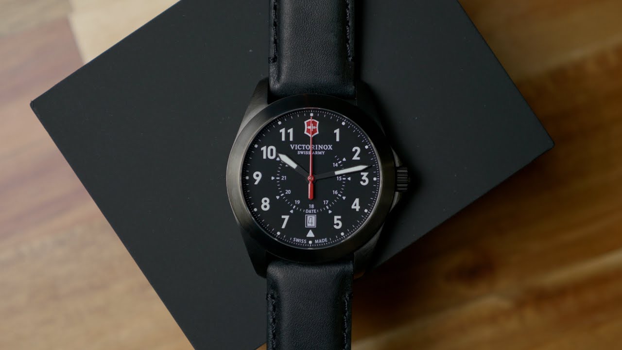 Just a Minute... Victorinox Swiss Army Heritage Overview | Windup Watch Shop
