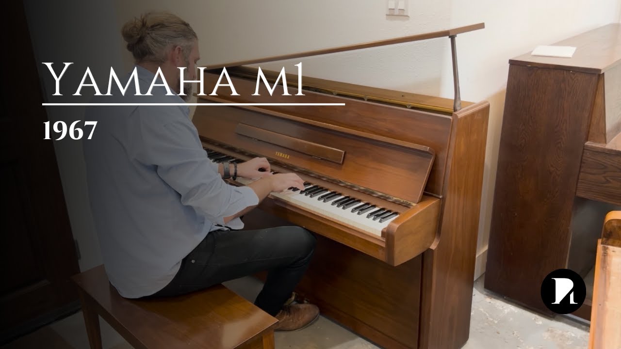 Yamaha M1 upright piano | 1967