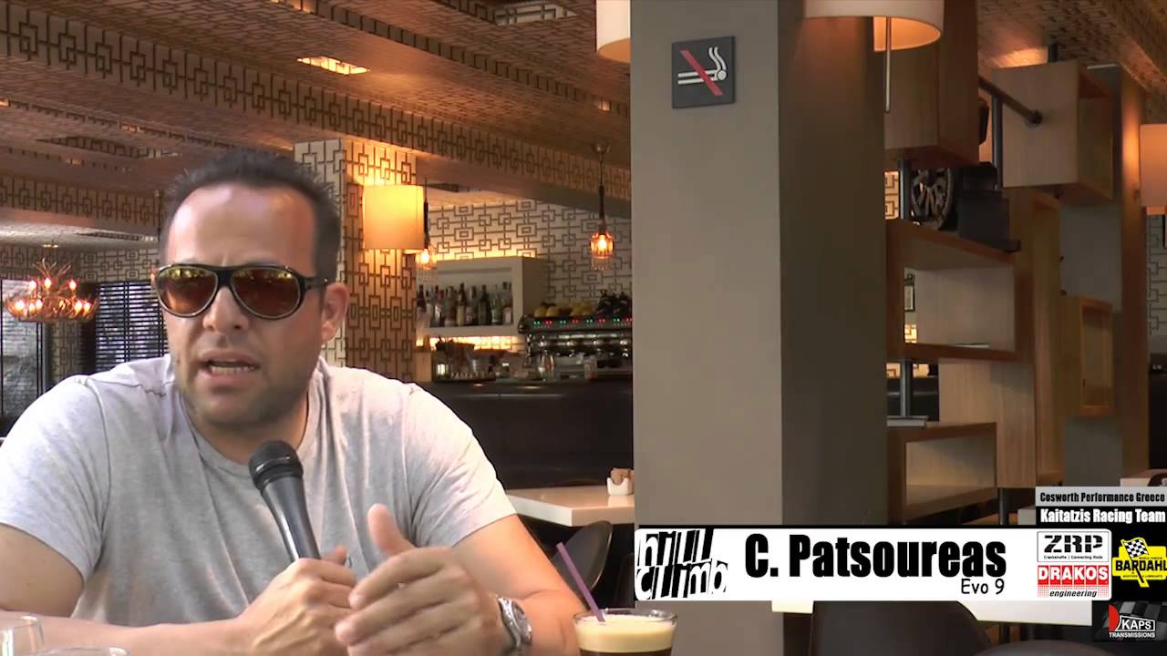 Ο Κώστας Πατσουρέας κάνει δηλώσεις μετά την ανάβαση της Κύμης